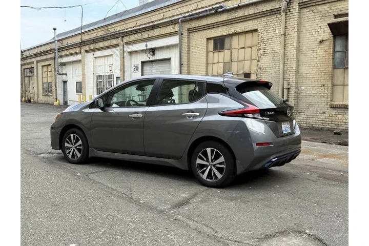 $17888 : 2021 LEAF S PLUS image 6
