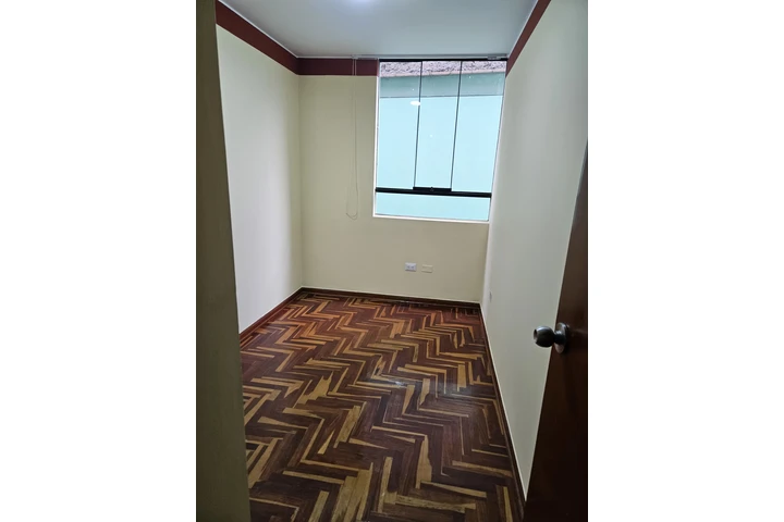 $1800 : 3 dormi  2 baños por Salamanca image 7