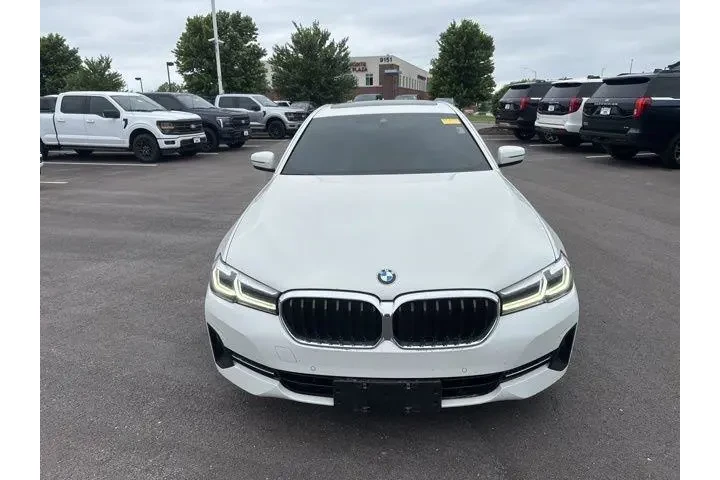 $26000 : BMW 5 Series 2022 530i 4dr S image 2