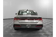 $19890 : Hyundai ELANTRA 2024 SE 4dr thumbnail