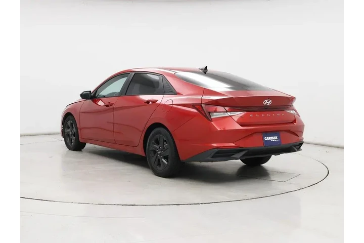$17998 : Hyundai ELANTRA 2021 SEL 4dr image 2