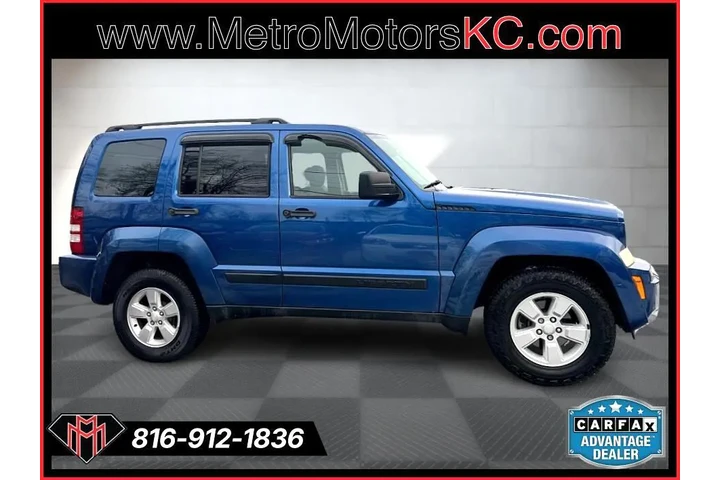 $10989 : 2010 Liberty 4WD 4dr Sport image 6