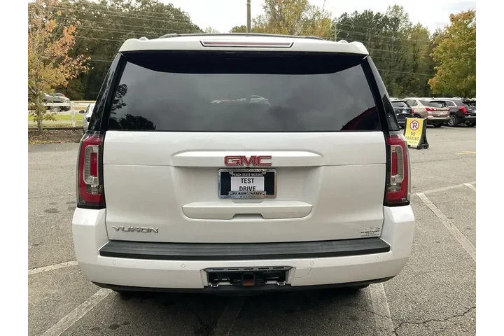 $24485 : GMC Yukon 2018 4x4 SLT Stand image 6