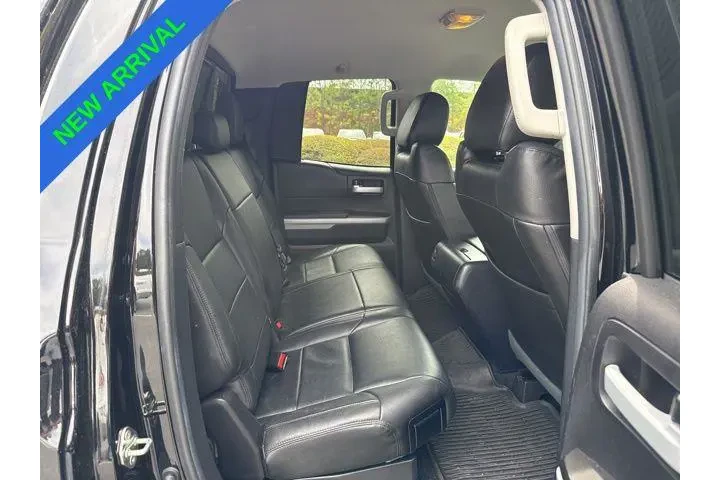 $36339 : Toyota Tundra 2020 4x4 SR5 4 image 8