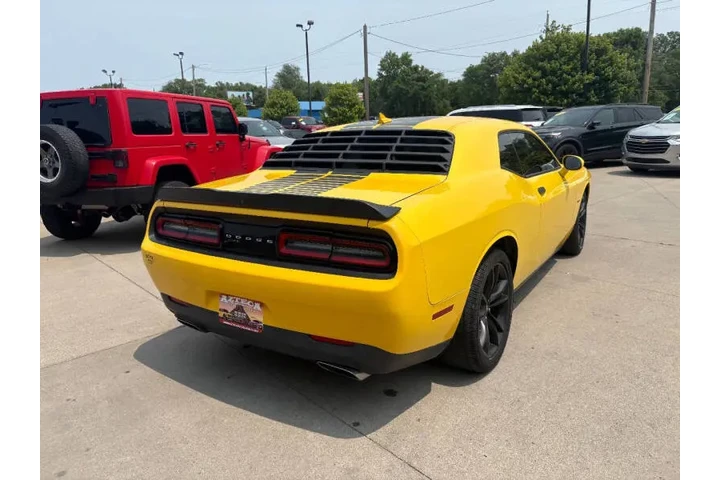 $18950 : 2017 Challenger R/T Plus image 6