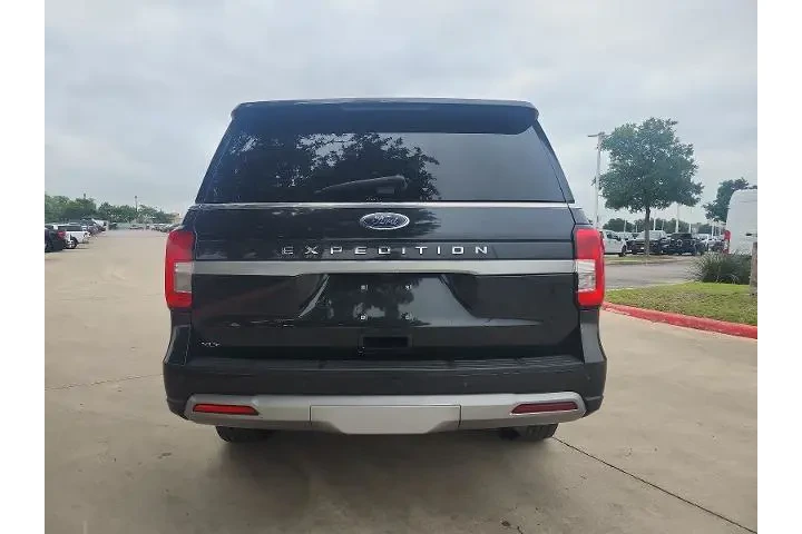 $39998 : Ford Expedition 2024 4x4 XLT image 4