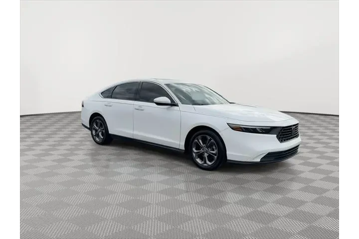 $28000 : Honda Accord 2024 EX 4dr Sed image 2