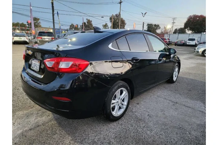 $8999 : 2017 Cruze LT Auto image 7