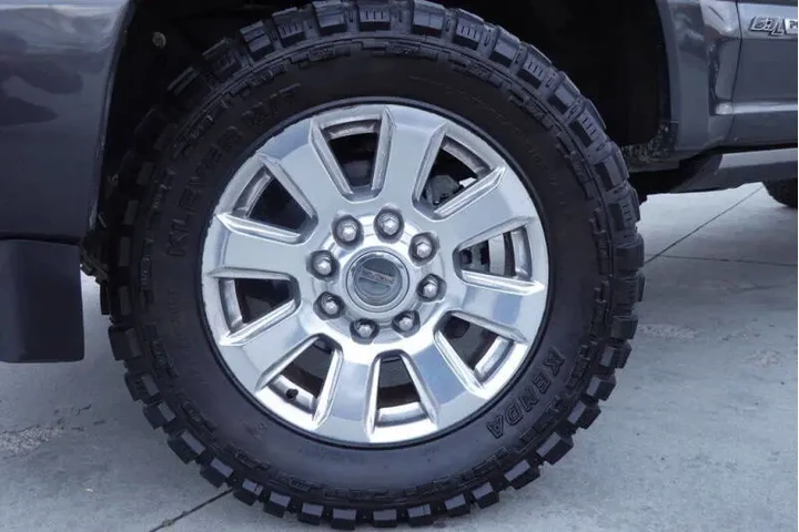 $50429 : 2017 F-250 Super Duty image 3