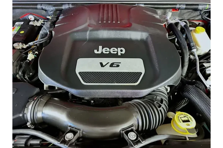 $18923 : Jeep Wrangler Unlimited 2017 image 9