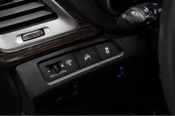 $11994 : Hyundai SANTA FE Sport 2015 image 9