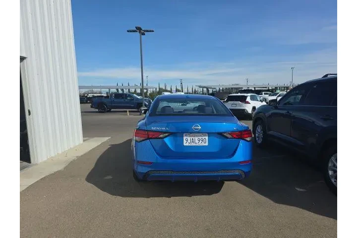 $17900 : Nissan Sentra 2024 SV 4dr Se image 5