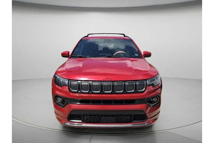 $20698 : Jeep Compass 2022 4x4 (Red) image 3