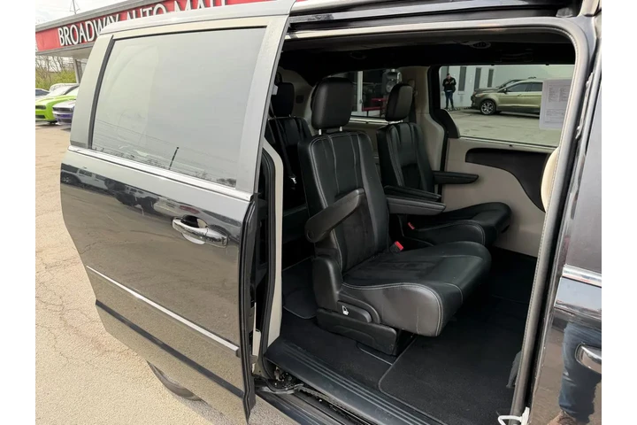 $5980 : 2017 Grand Caravan SXT image 9