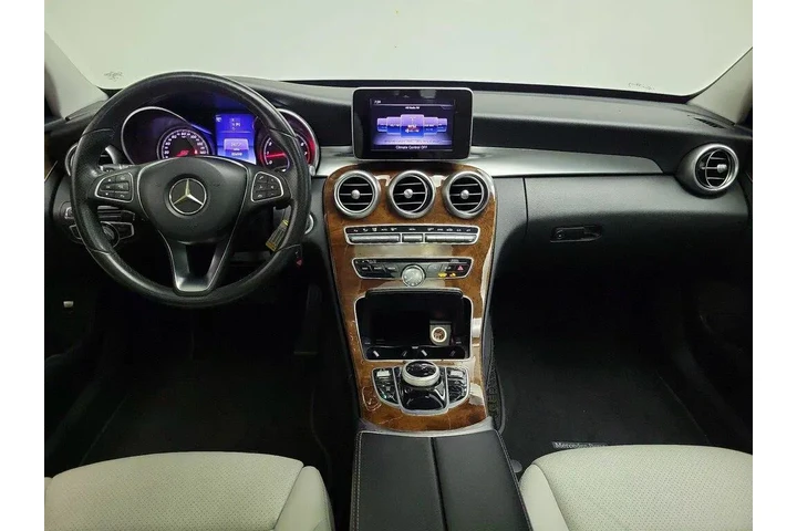 $17998 : Mercedes-Benz C-Class 2017 C image 9