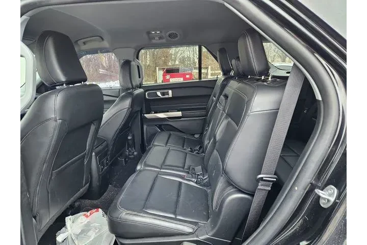 $29000 : Ford Explorer 2023 AWD XLT 4 image 10