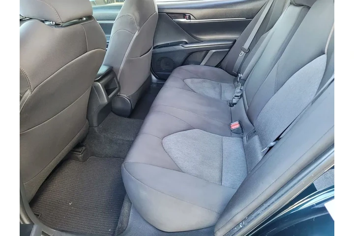 $15795 : 2018 Camry LE image 8