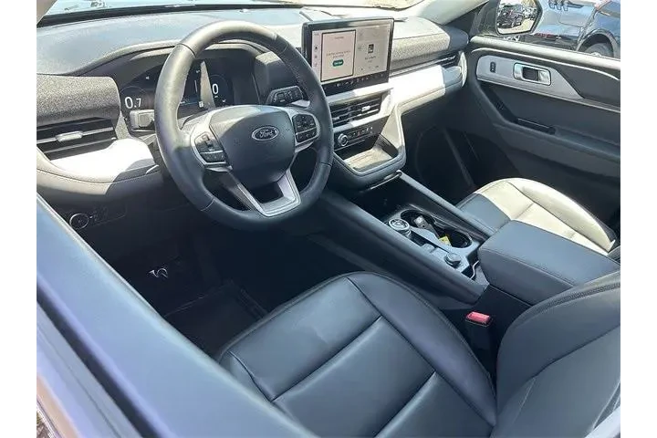 $38988 : Ford Explorer 2025 Active 4d image 3