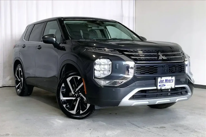 $23203 : Mitsubishi Outlander 2024 AW image 1