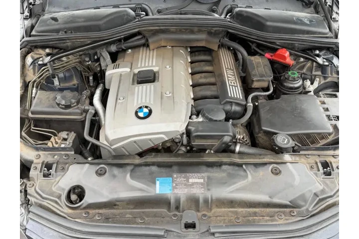 $7992 : 2007 BMW 5 Series 525i image 7