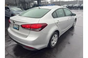 $11995 : Kia Forte 2017 LX 4dr Sedan thumbnail