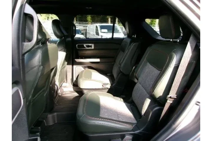 $34695 : Ford Explorer 2022 AWD Timbe image 8