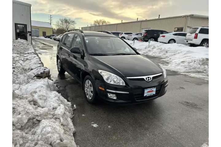 $4500 : 2010 Elantra Touring GLS image 8