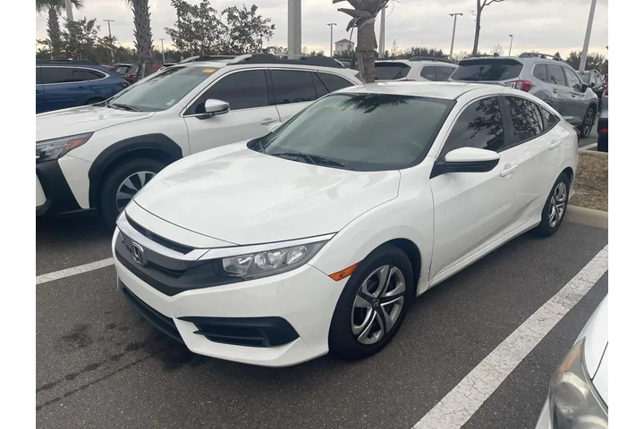 $14992 : Honda Civic 2018 LX 4dr Seda image 1