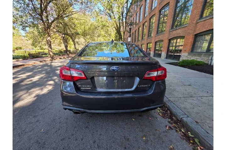 $13990 : 2018 Legacy 2.5i Limited image 5