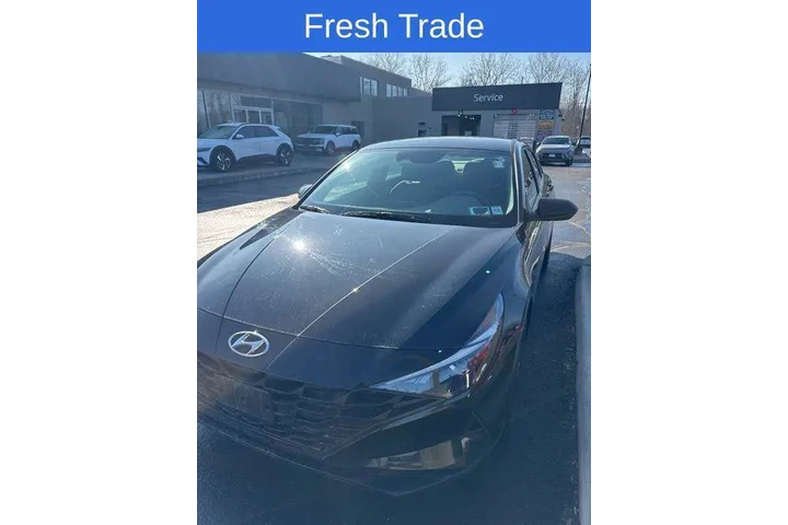 $19490 : Hyundai ELANTRA 2023 SEL 4dr image 1
