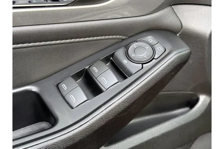 $26999 : Chevrolet Traverse 2023 4x4 image 9