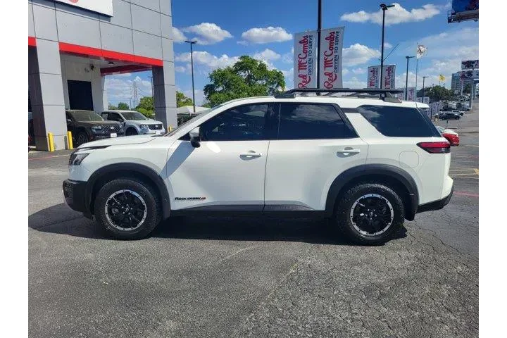 $38600 : Nissan Pathfinder 2025 AWD S image 6