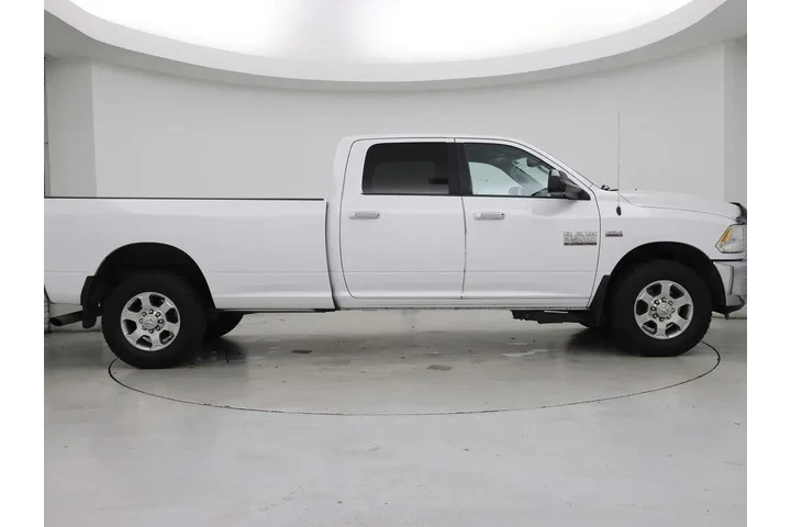 $27998 : Ram 3500 2016 4x2 SLT 4dr Cr image 7