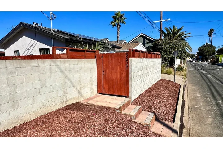 $700 : Beautiful Home...Los Angeles image 2