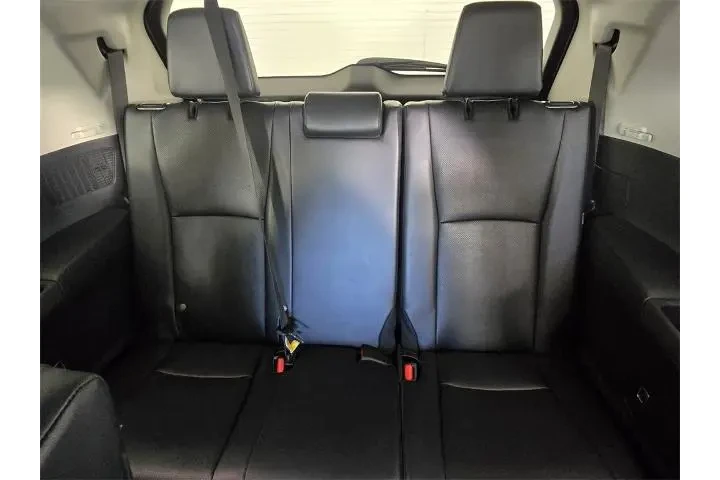 $39998 : Toyota Grand Highlander 2024 image 9