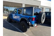 $39400 : Jeep Wrangler 2023 4x4 Rubic thumbnail
