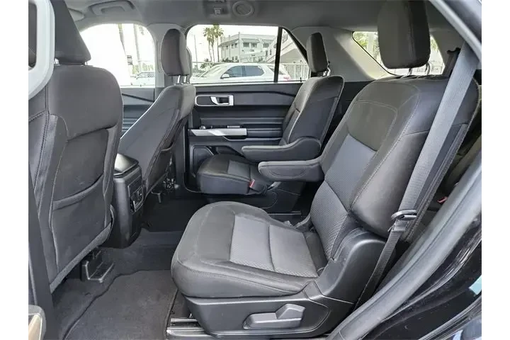 $30990 : Ford Explorer 2023 XLT 4dr S image 6