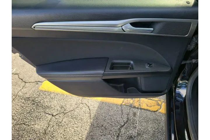 $13990 : Ford Fusion Hybrid 2020 SE 4 image 9