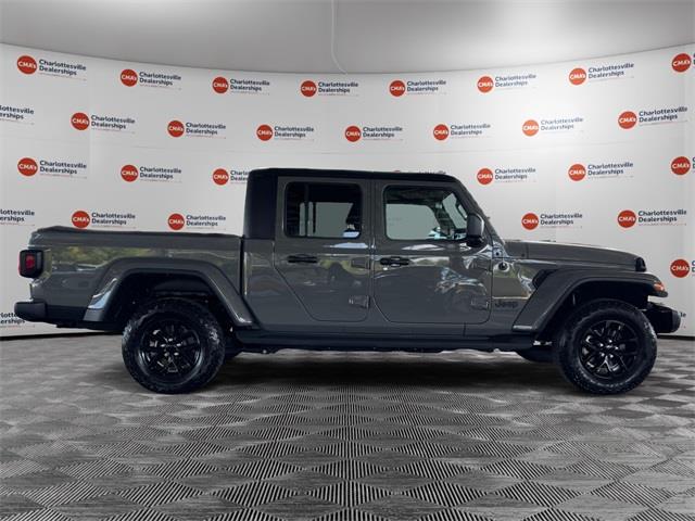 $33888 : PRE-OWNED 2022 JEEP GLADIATOR image 6