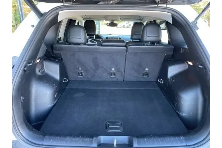 $13990 : Jeep Cherokee 2019 4x4 Latit image 6