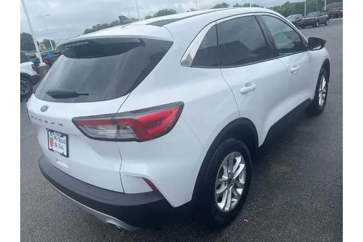 $19799 : Ford Escape 2022 SE 4dr SUV image 5