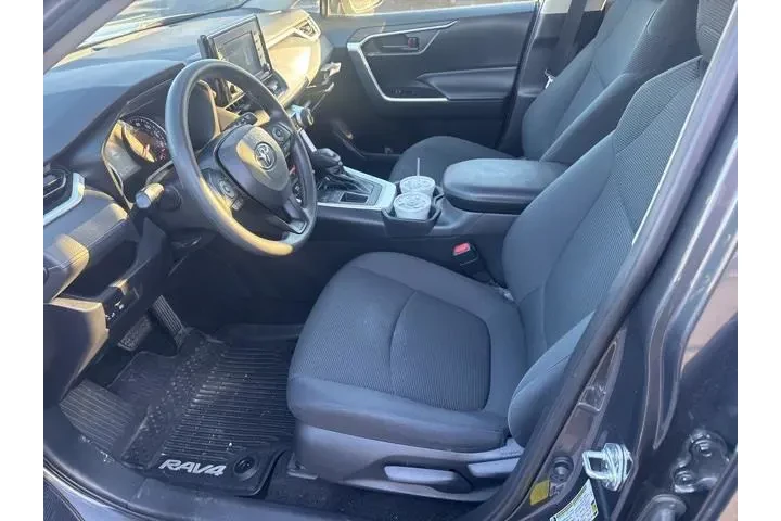 $22229 : Toyota RAV4 2019 LE 4dr SUV image 10