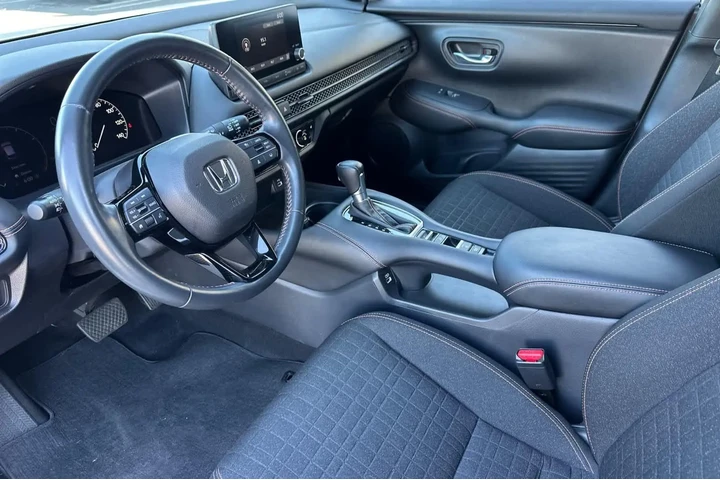 $26981 : Honda HR-V 2023 Sport 4dr Cr image 10
