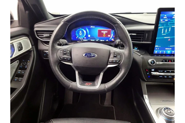 $31998 : Ford Explorer 2020 AWD ST 4d image 10