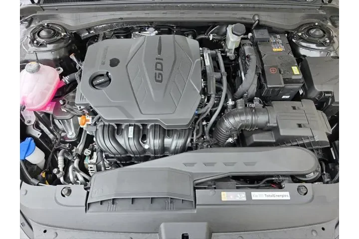 $25766 : Kia K5 2025 GT-Line 4dr Seda image 10