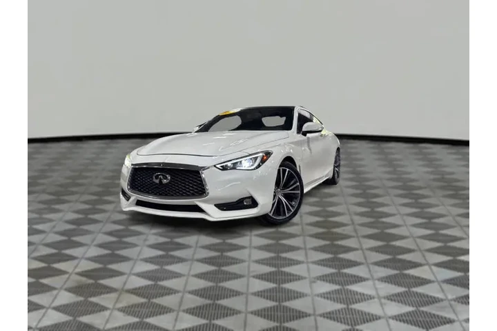 $18999 : 2018 Q60 image 10