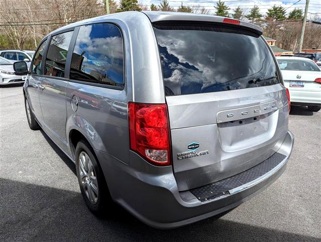 $11995 : 2018 Grand Caravan SE image 5