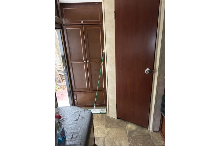 $650 : RV Cuarto en Renta image 2