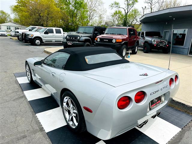 $14791 : 2000 Corvette 2dr Convertible image 5