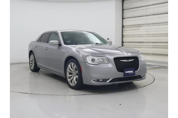 $15998 : Chrysler 300 2018 Limited 4d image 1